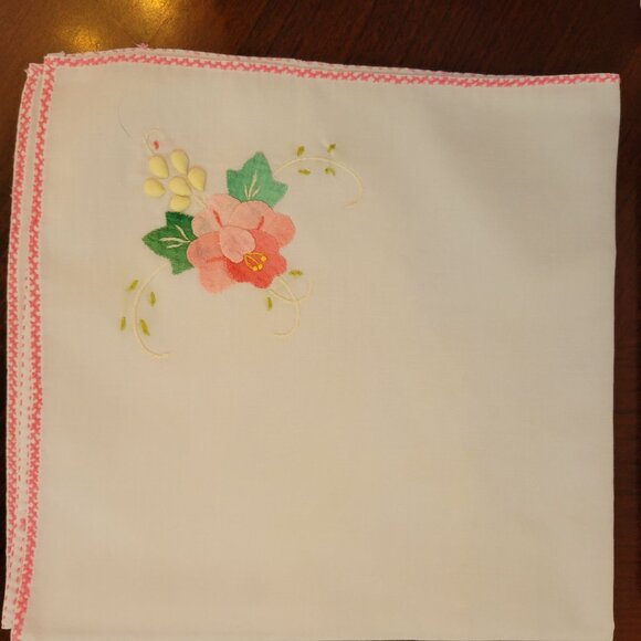 Set Of 7 Vintage Floral Embroidered Cotton Napkins With Pink Trim - Picture 5 of 6